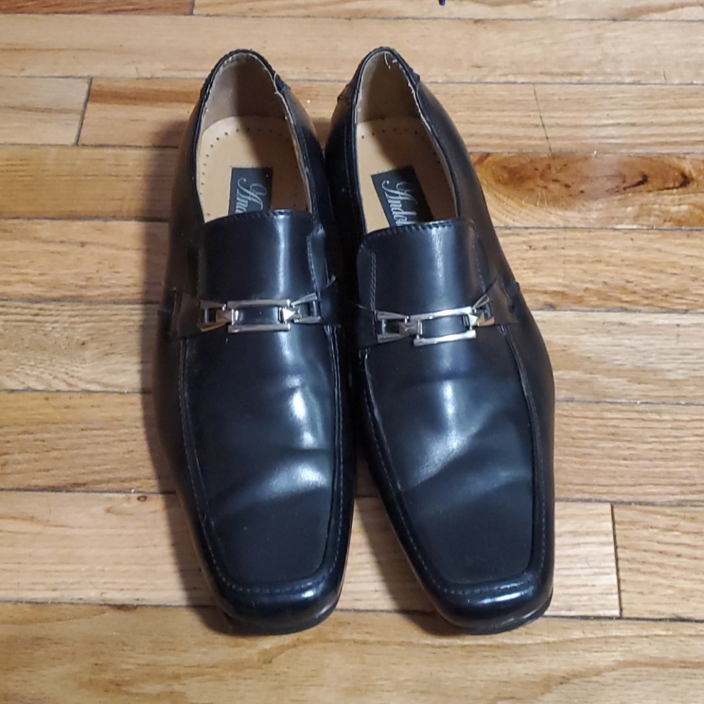 Men's formal shoes